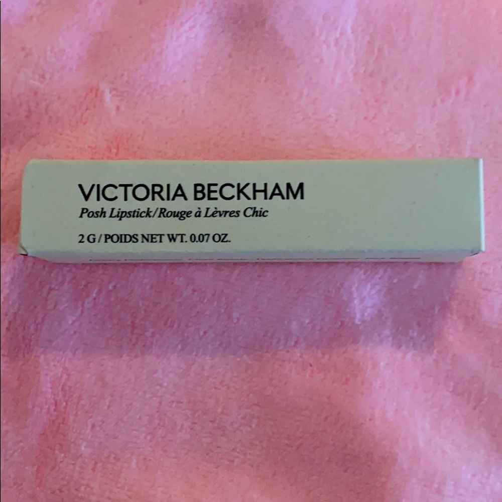 Posh Lipstick in Pout